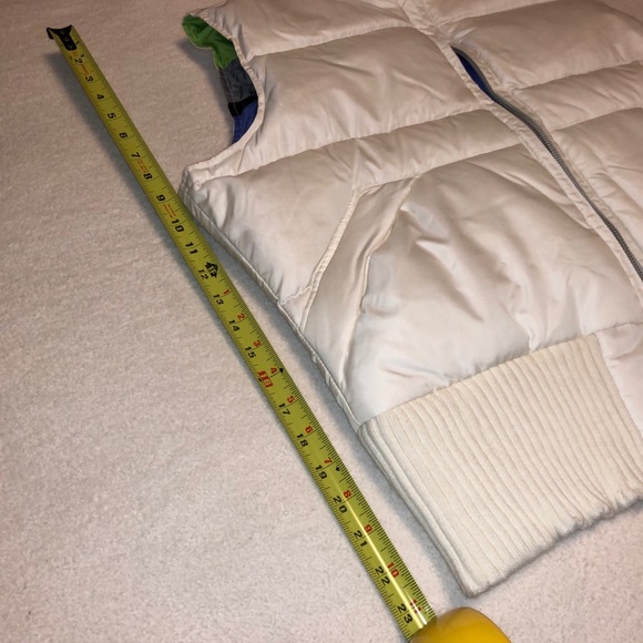 Tommy Hilfiger Women's XL Puffer Vest - Picture 9 of 9